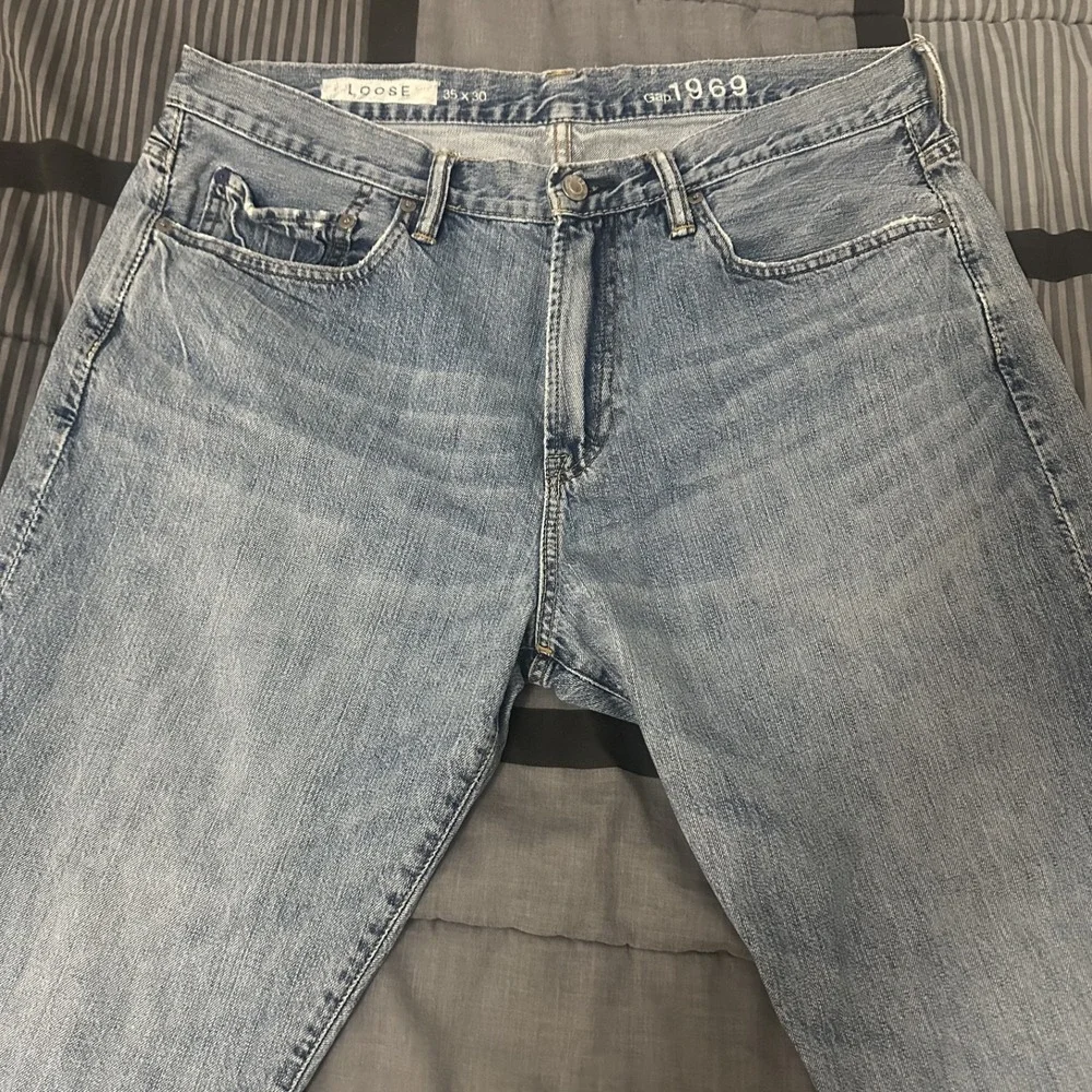 Gap 1969 Loose Denim Blue Jeans mens 35X30